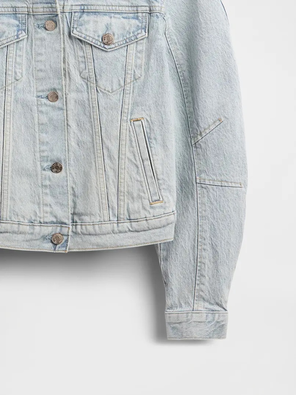 NWT GAP [$138] Women's Barrel Sleeve Super Light Wash Denim Jacket - Picture 5 of 6